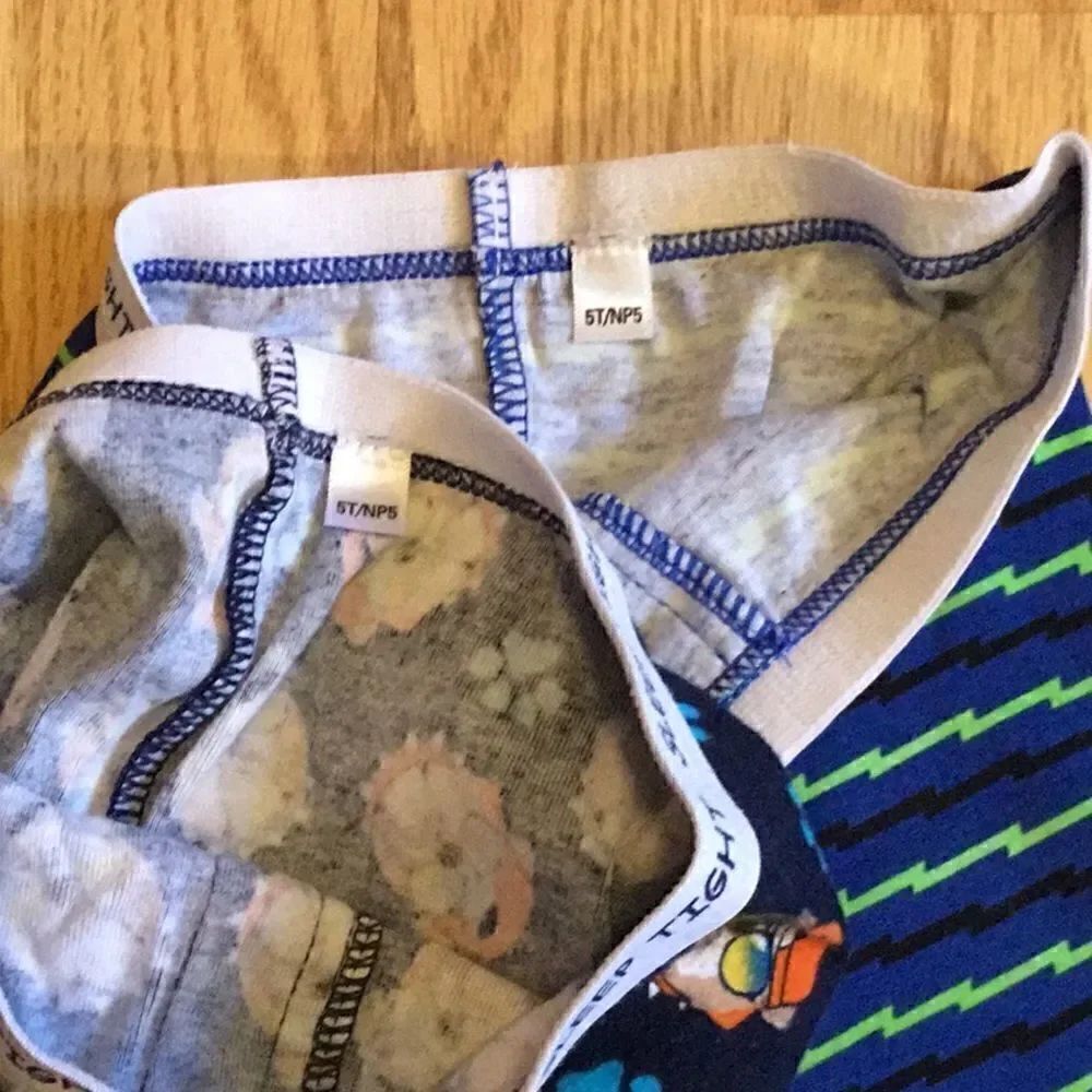 Boys pj lot size 5 - Picture 10 of 14